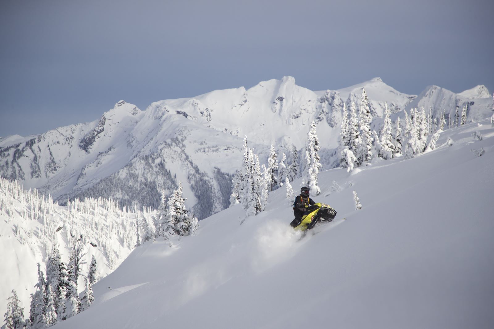 SKIDOO TEAMS UP WITH AVALANCHE ORGANIZATIONS TO FURTHER RIDER SAFETY