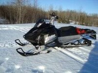 outside pics of 2011 skidoo everest 009 [320x200].jpg