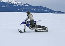 2MotoSnowBike_07.jpg