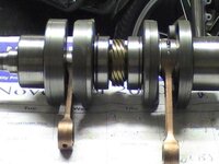 800 CFI crank.jpg