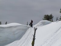 Rich climbing Granite cornace2.jpg