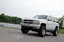 gm-lift-kit_280n2-tahoe-installed.jpg