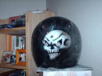 Skull Helmet 002.jpg