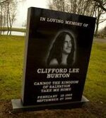 Cliff_Burton_Memorial.jpg