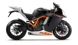 rc8 r resize.jpg