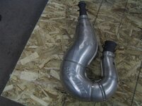 exhaust pipe.jpg