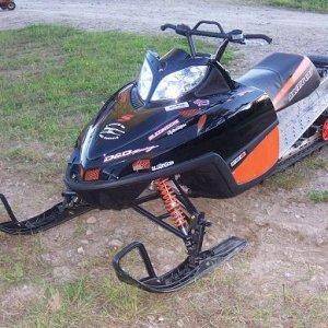 Beautiful Sled!  Colored vents are no more expensive than black!!!  Side vents $125/pair