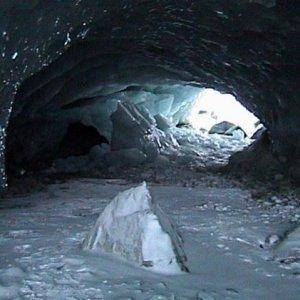 Ice Cave in 2003 , all gone now.
used to be a mile underground...