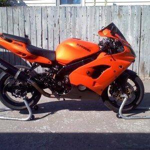 FINISHED....House of Kolor Orange with Pearl, all black powder coated frame/wheels/exhaust..2003 zx9r front end conversion.