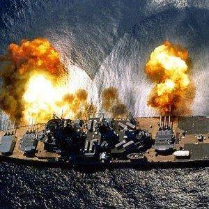 USS Iowa Guns