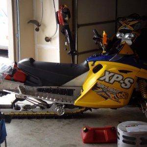 2005 Ski doo Mxzx 440 converted to 151 with a factory 800 mod motor