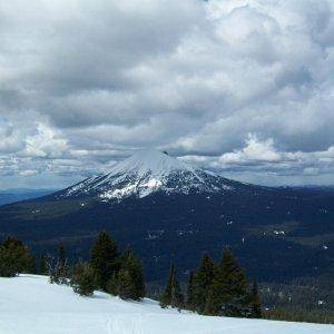 The view looking north from the top of Brown Mt