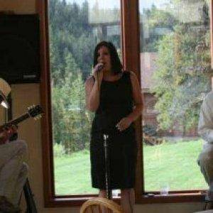 Live music at Bear Creek Lodge