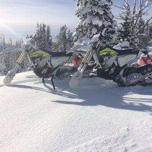 Above Yakima on a sunny day.  Snow Biking is the only way to see the real back country, unstoppable.