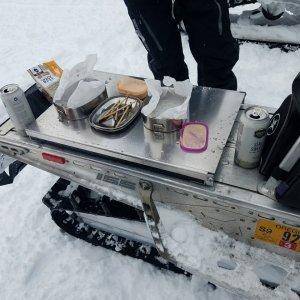 Lunch on top of Ice Boxx Pro