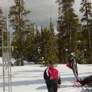 Doug is holding the probe  at snow level
you can now see just how DEEP it is