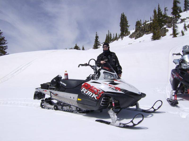 2010  HCurby &amp; her 770 Polaris