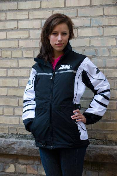 Arctic Cat '10 Women's Catgirl Advantage Coat
http://www.funoutfitters.com/2010-CatGirl-Advantage-Coat-p/ac-10-5200-69.htm