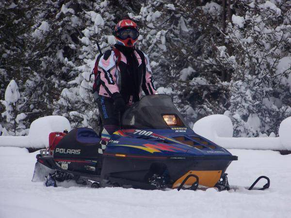 Christmas and Hwy 20 Snowmobile trip 12 27 08 015