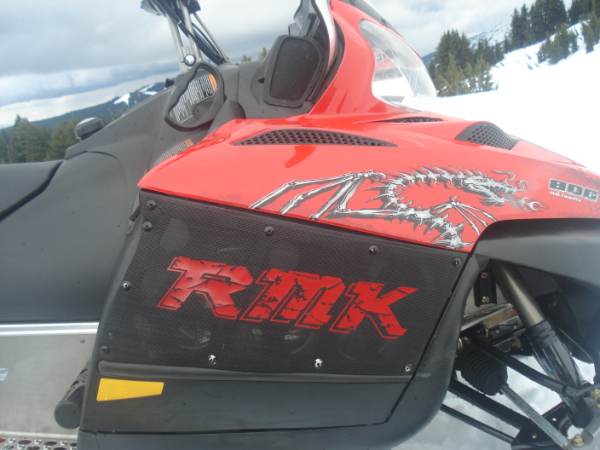 Closer pic of RMK logo for side vents - $150/pair - can come in other colors.