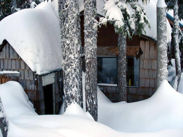 Club cabin at McLaughlin Ridge, Vancouver Island