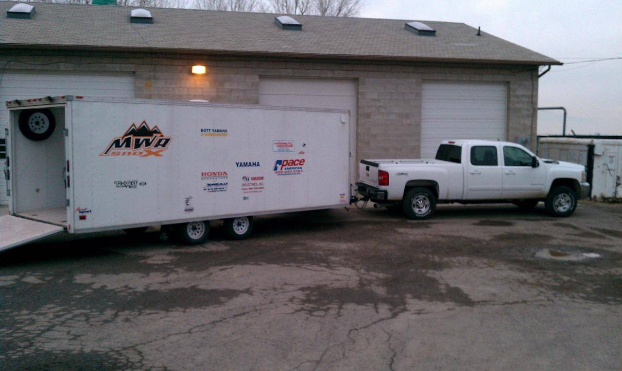 Duramax &amp; 28' Pace Aerosport Trailer