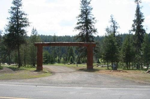 Entry to Bear Creek Lodge