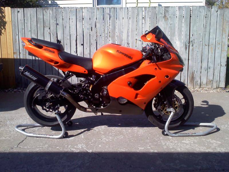 FINISHED....House of Kolor Orange with Pearl, all black powder coated frame/wheels/exhaust..2003 zx9r front end conversion.