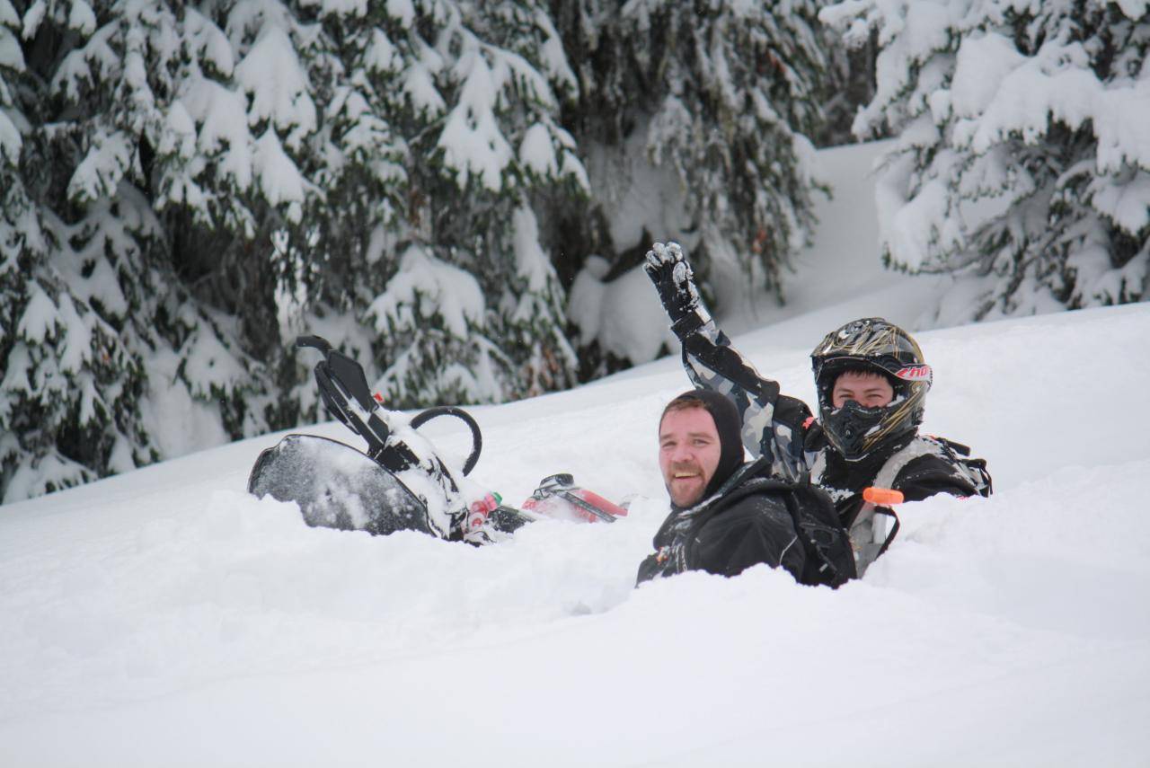 I'm stuck about 10ft from the trail. Aqwesome day of snow that day.