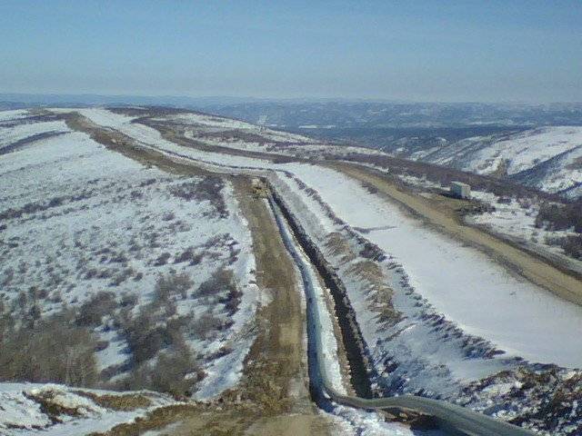 Jan 07 Rifle, CO  30&quot; natual gas line.