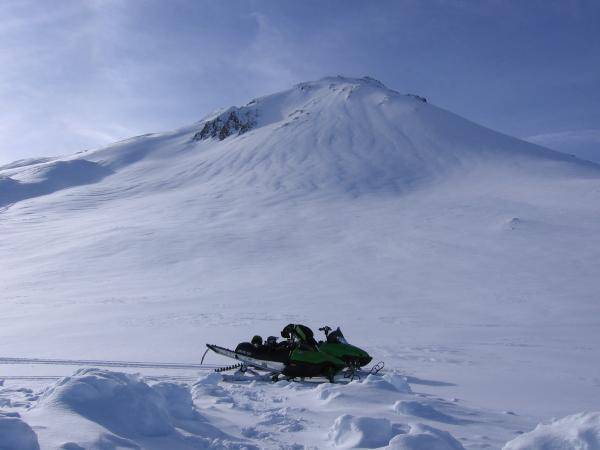 looking west at mt st helens