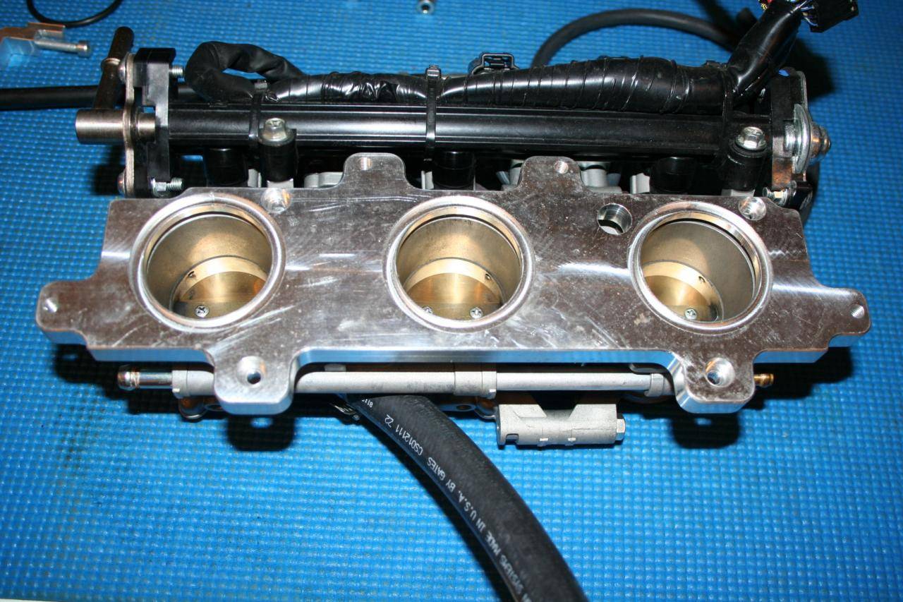 MPI Stage 1 Supercharger Installation, Yamaha Nytro, Throttle Body Manifold