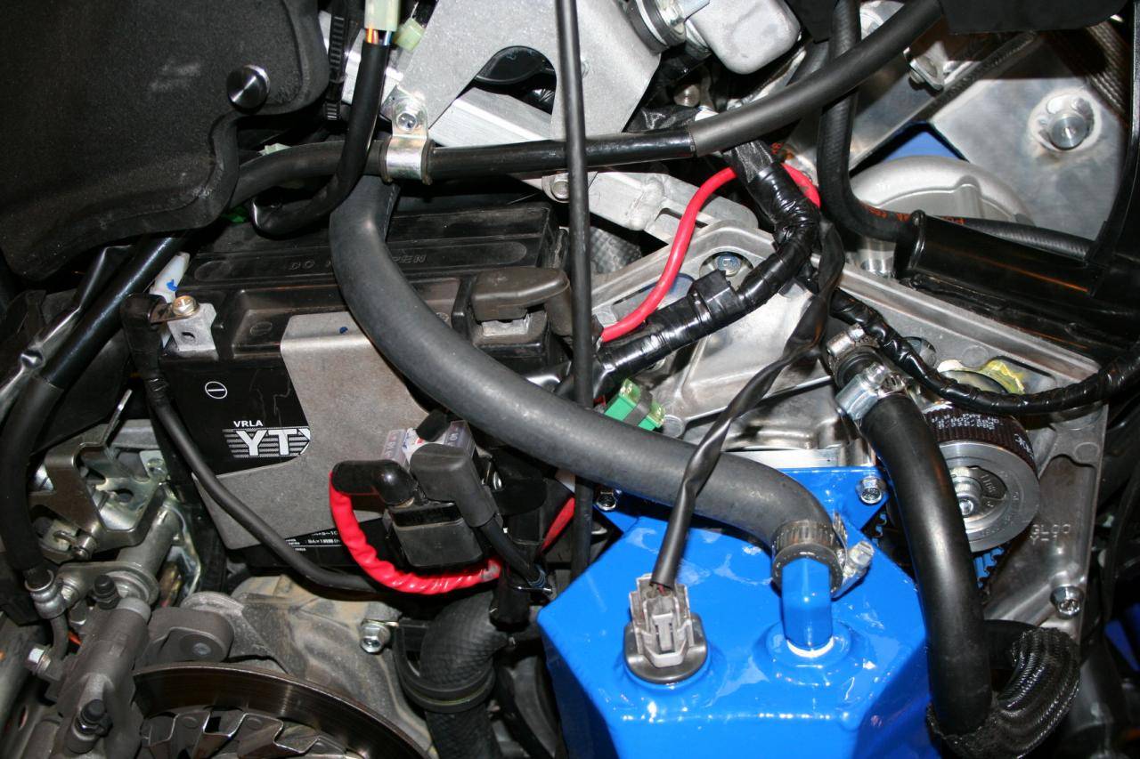 MPI Supercharger Installation, Oil Tank Vent Hose, Yamaha Nytro