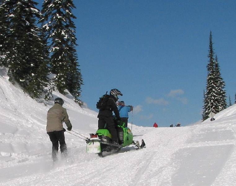 PC giving a skier a tow