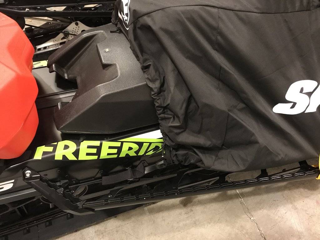 Ski-Doo Gen 4 Snowmobile cover