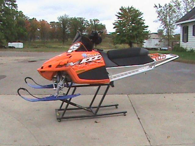 Sled 10-3