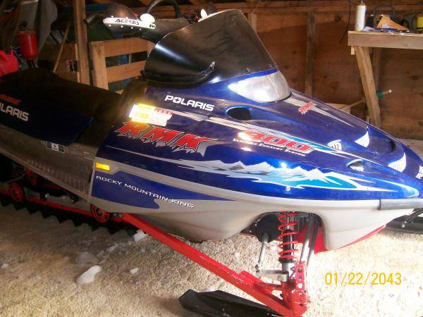 snowmobile 001