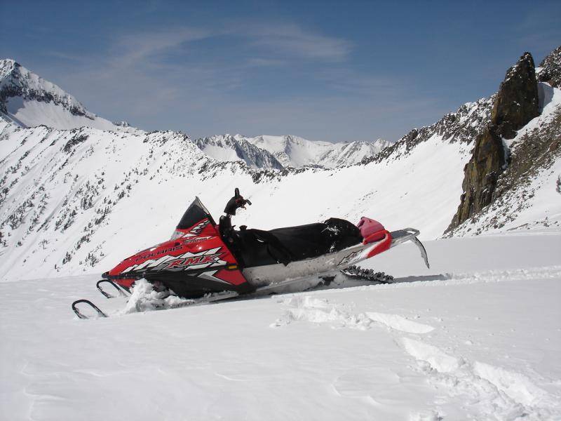 snowmobile in the crazy's 032