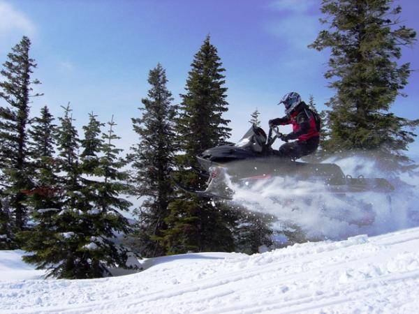 snowmobiling 011