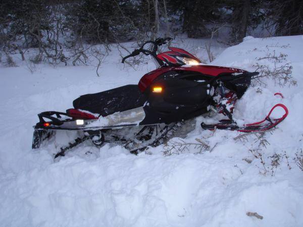 snowmobiling  121907 008