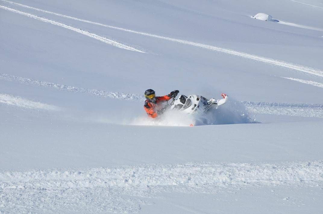 sunny skies and fresh pow