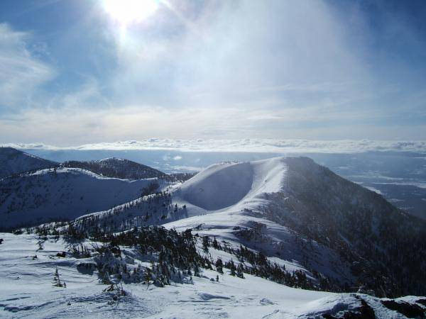 top of main bowl in copper creek looking over at the lake bowl