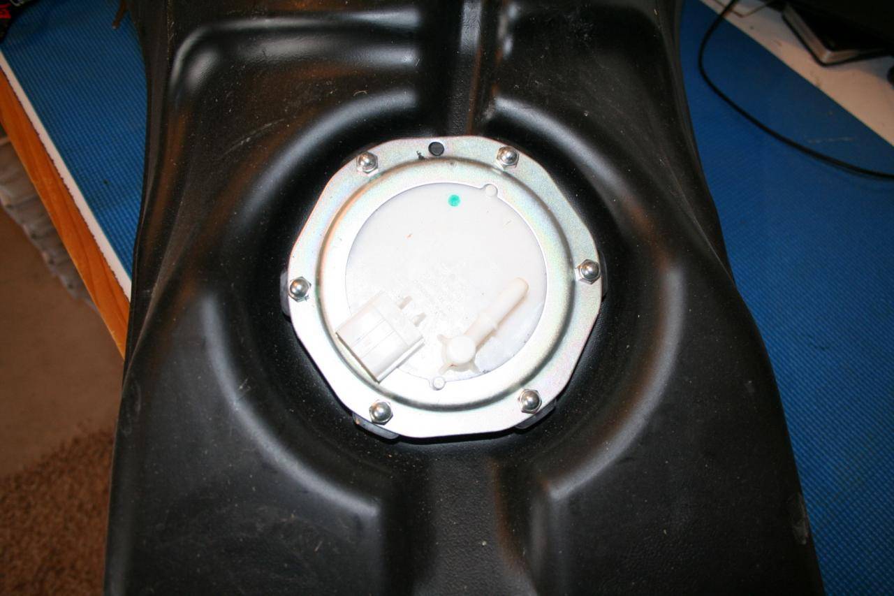 Trail Tank High Capacity Fuel Tank, Yamaha Nytro Installation