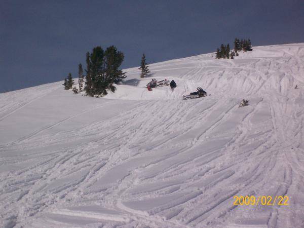 yeah thats me under the sled